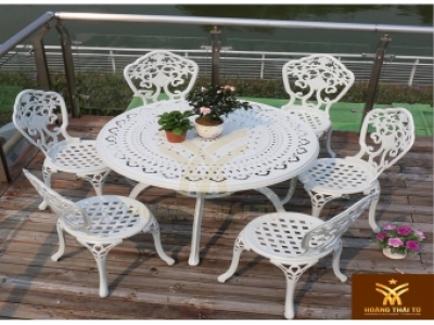 Giá bộ bàn ghế nhôm đúc mới nhất