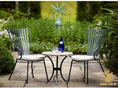 Bộ bàn ghế sắt sân vườn sang trọng, bền đẹp, giá rẻ