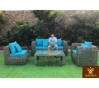 noi-that-ban-ghe-sofa-ghe-cafe-may-nhua-ngoai-troi-q64