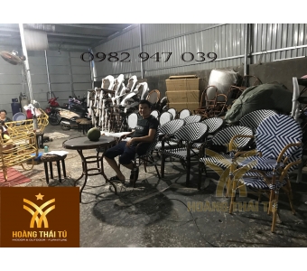 noi-that-ban-ghe-sofa-ghe-cafe-may-nhua-ngoai-troi-q21