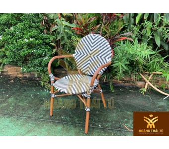 ban-ghe-cafe-ngoai-troi-j10