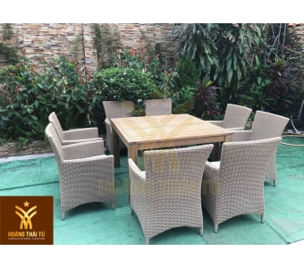 bo-ban-ghe-nhua-gia-may-httj14s