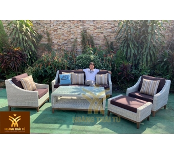 noi-that-ban-ghe-sofa-ghe-cafe-may-nhua-ngoai-troi-q12