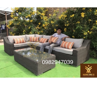 noi-that-ban-ghe-sofa-ghe-cafe-may-nhua-ngoai-troi-q55