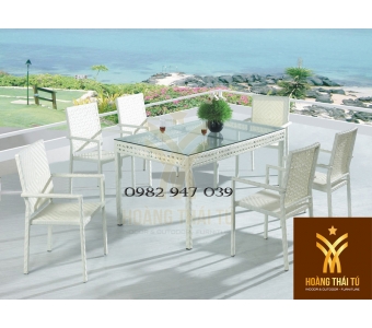 bo-ban-ghe-an-ghe-cafe-may-nhua-ngoai-troi-w42