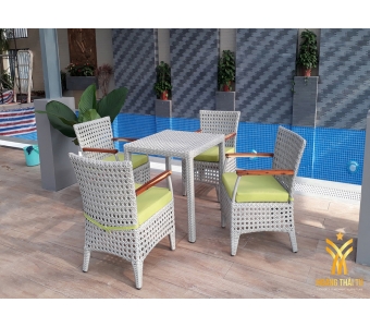 ban-ghe-cafe-may-nhua- HTT - L69