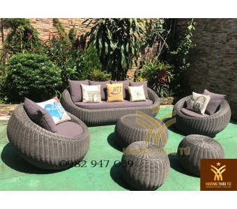 noi-that-ban-ghe-sofa-ghe-cafe-may-nhua-ngoai-troi-q77