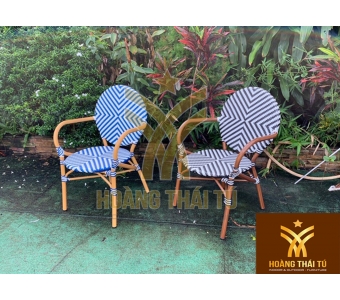 ban-ghe-cafe-ngoai-troi-j10