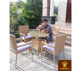 noi-that-ban-ghe-sofa-ghe-cafe-may-nhua-ngoai-troi-q72