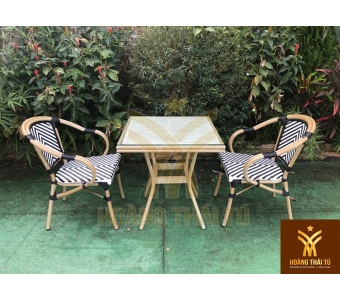 ban-ghe-cafe-ngoai-troi-j24