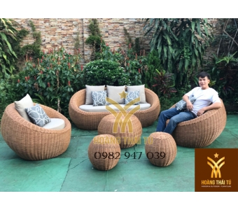 noi-that-ban-ghe-sofa-ghe-cafe-may-nhua-ngoai-troi-q80