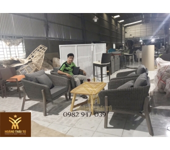 noi-that-ban-ghe-sofa-ghe-cafe-may-nhua-ngoai-troi-q42