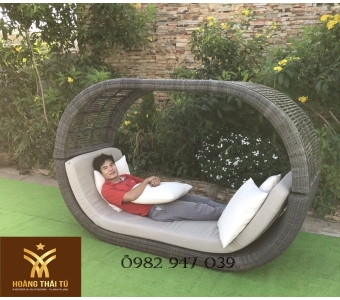 noi-that-ban-ghe-sofa-ghe-cafe-may-nhua-ngoai-troi-q60