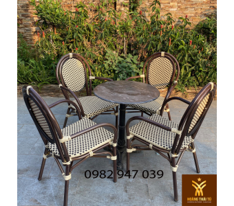 ban-ghe-cafe-ngoai-troi-gia-may-kn16