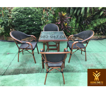 bo-ban-ghe-cafe-luoi-ngoai-troi-b5