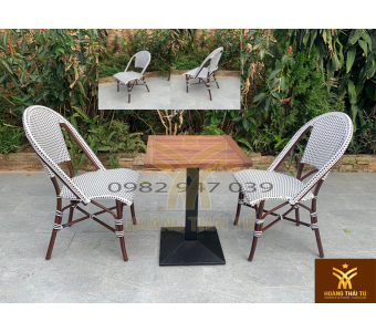 bo-ban-ghe-cafe-nhua-gia-may-san-vuon-ew1