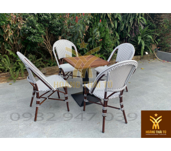 bo-ban-ghe-cafe-nhua-gia-may-san-vuon-ew2